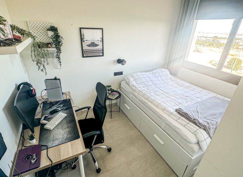 Resale - Apartment / flat - Torrevieia - Los Balcones