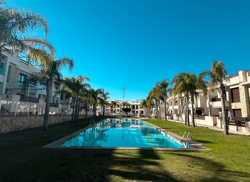 Resale - Apartment / flat - Torrevieia - Los Balcones