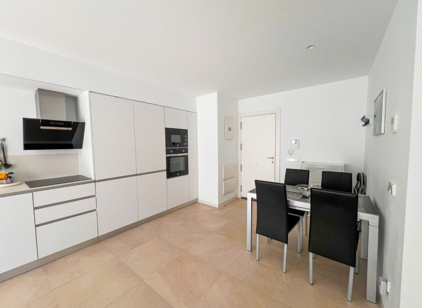 Resale - Apartment / flat - Torrevieia - Los Balcones