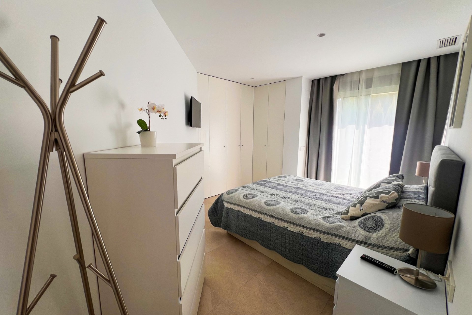 Resale - Apartment / flat - Torrevieia - Los Balcones