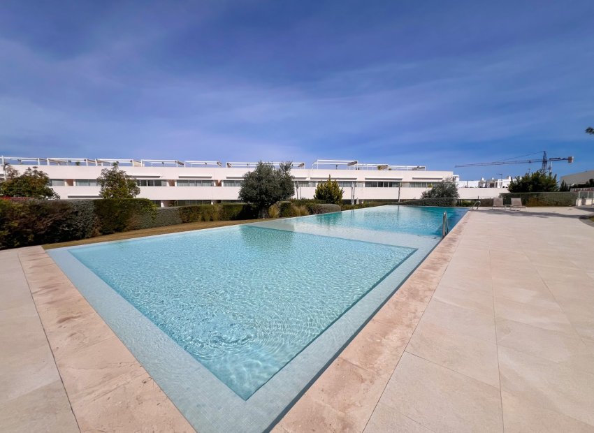 Resale - Apartment / flat - Torrevieia - Los Balcones