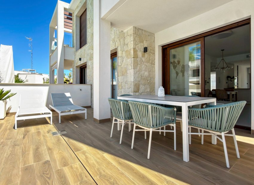 Resale - Apartment / flat - Torrevieia - Los Balcones