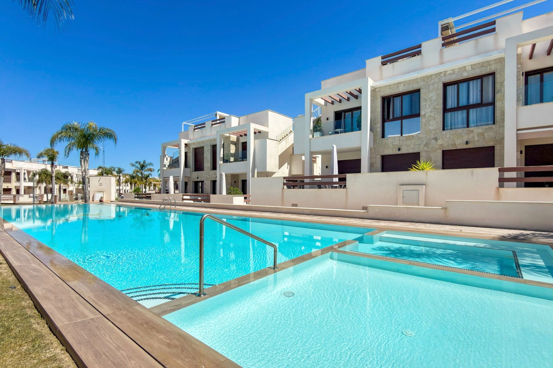 Resale - Apartment / flat - Torrevieia - Los Balcones