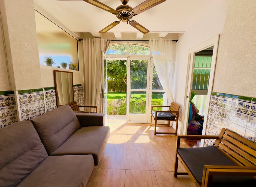 Resale - Apartment / flat - Torrevieia - Los Frutales