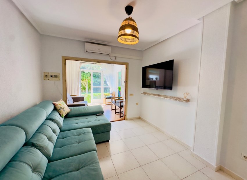 Resale - Apartment / flat - Torrevieia - Los Frutales