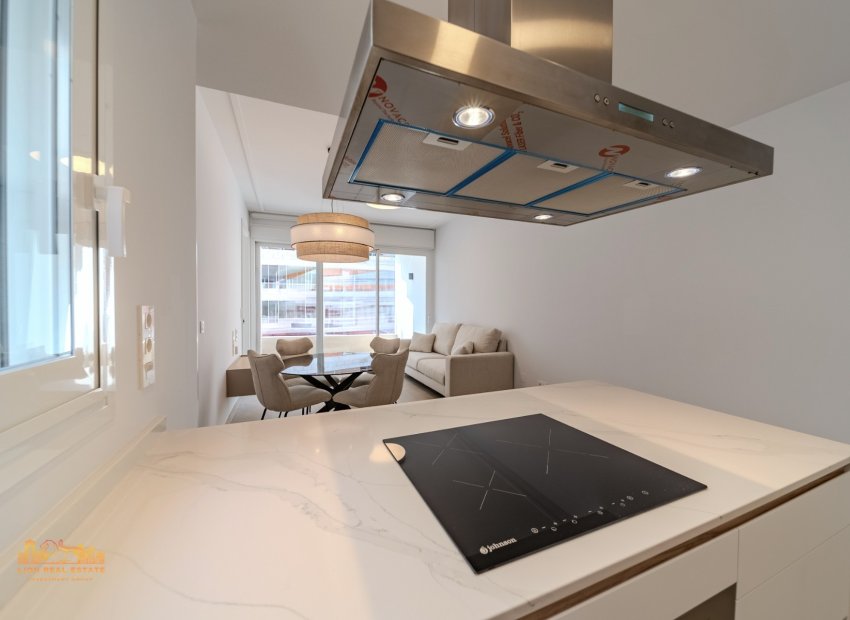 Resale - Apartment / flat - Torrevieia - Los Locos