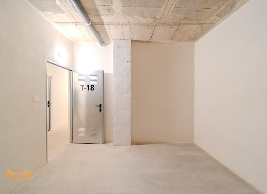 Resale - Apartment / flat - Torrevieia - Los Locos