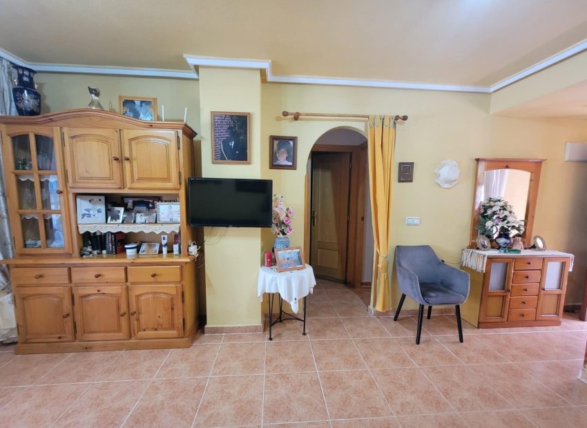 Resale - Apartment / flat - Torrevieia - Nueva Torrevieja