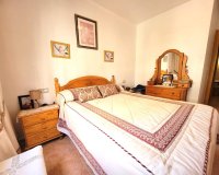 Resale - Apartment / flat - Torrevieia - Nueva Torrevieja