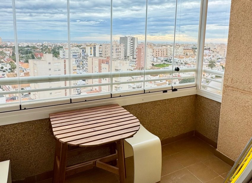 Resale - Apartment / flat - Torrevieia - Nueva Torrevieja