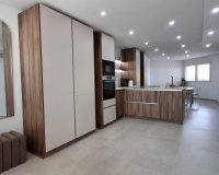 Resale - Apartment / flat - Torrevieia - Playa Acequion
