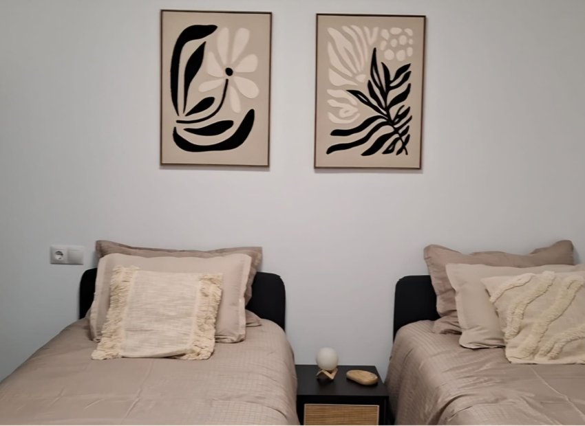 Resale - Apartment / flat - Torrevieia - Playa Acequion