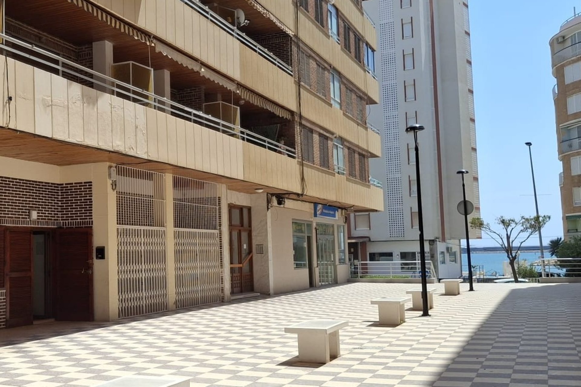 Resale - Apartment / flat - Torrevieia - Playa Acequion