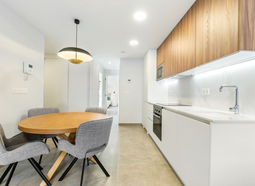 Resale - Apartment / flat - Torrevieia - Playa de El Cura