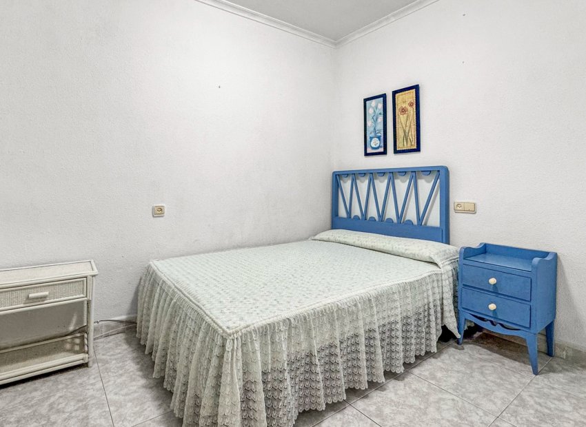 Resale - Apartment / flat - Torrevieia - Playa de los Locos