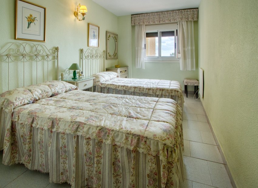 Resale - Apartment / flat - Torrevieia - Playa del Cura