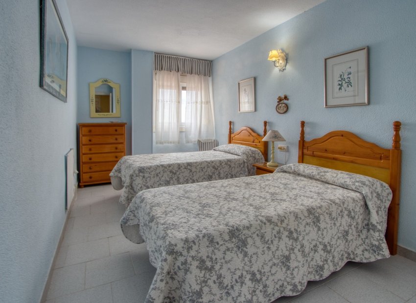 Resale - Apartment / flat - Torrevieia - Playa del Cura