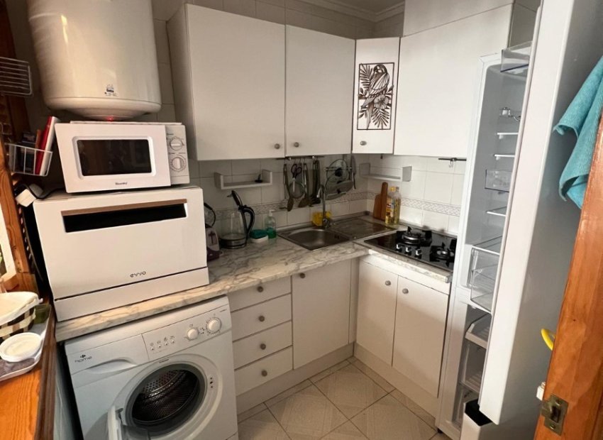 Resale - Apartment / flat - Torrevieia - Playa del Cura