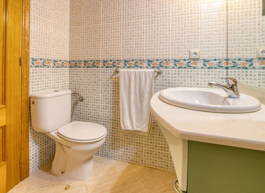 Resale - Apartment / flat - Torrevieia - Playa del Cura