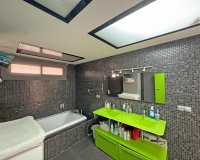 Resale - Apartment / flat - Torrevieia - Playa del Cura