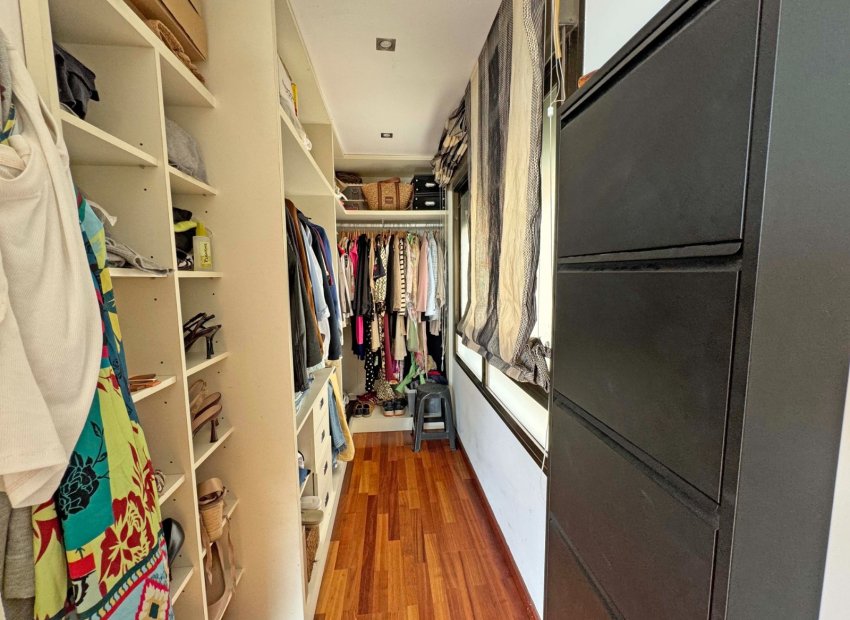 Resale - Apartment / flat - Torrevieia - Playa del Cura