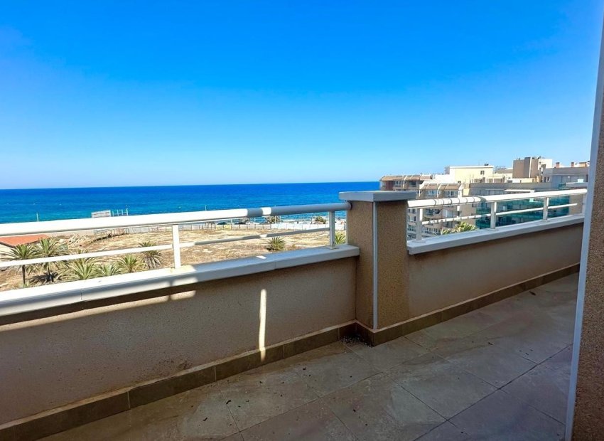 Resale - Apartment / flat - Torrevieia - Playa del Cura