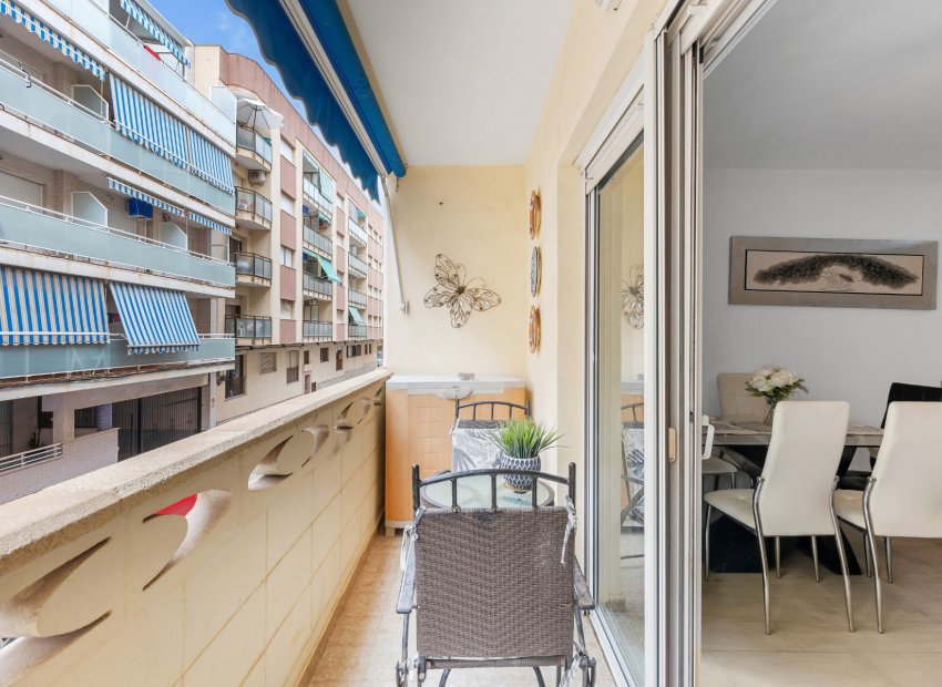 Resale - Apartment / flat - Torrevieia - Playa del Cura