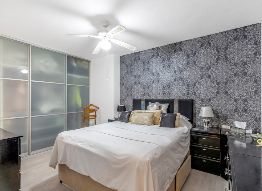 Resale - Apartment / flat - Torrevieia - Playa del Cura