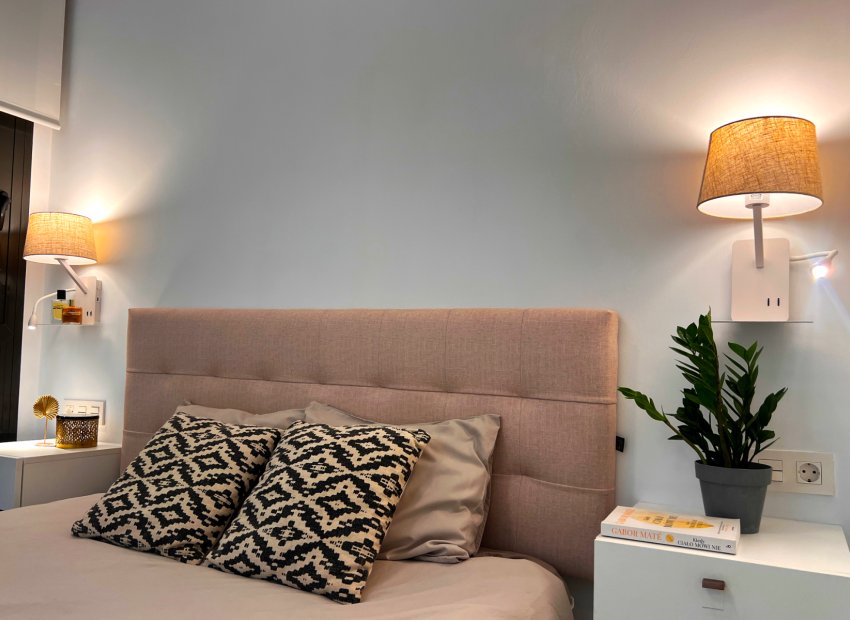 Resale - Apartment / flat - Torrevieia - Playa del Cura