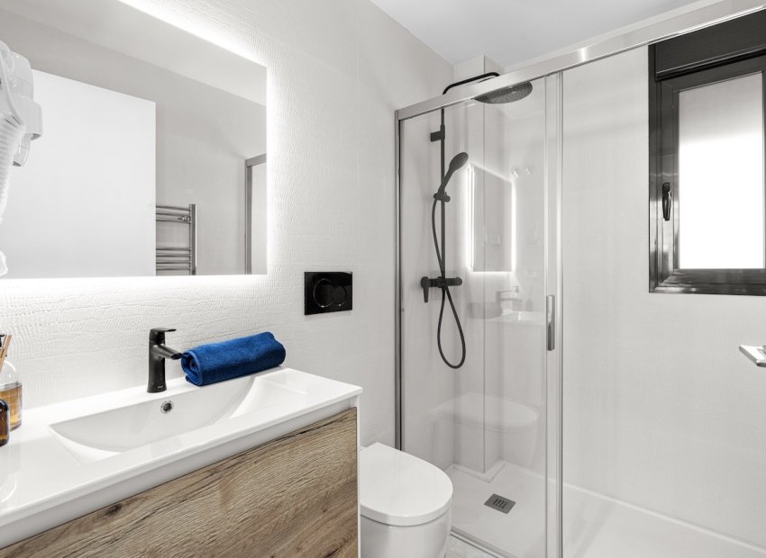 Resale - Apartment / flat - Torrevieia - Playa del Cura