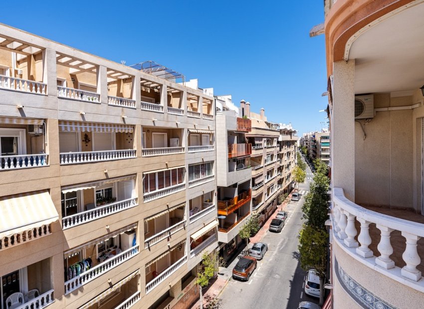 Resale - Apartment / flat - Torrevieia - Playa del Cura