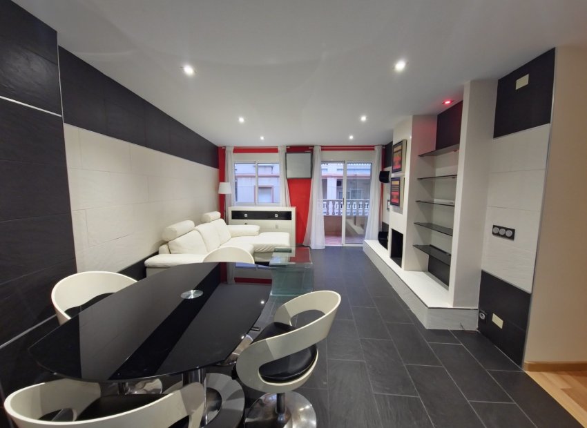 Resale - Apartment / flat - Torrevieia - Playa del Cura