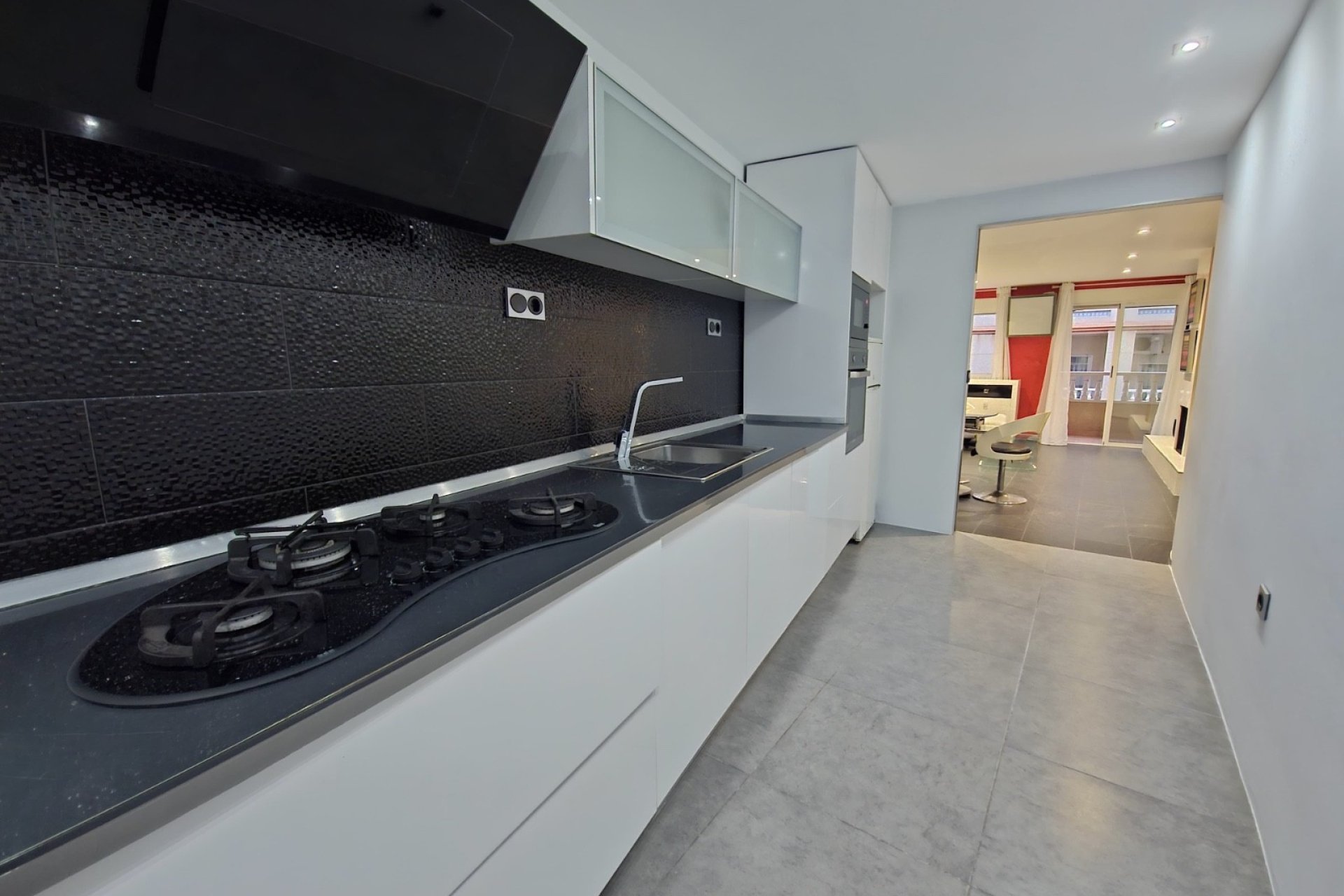 Resale - Apartment / flat - Torrevieia - Playa del Cura