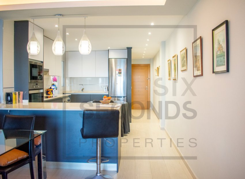 Resale - Apartment / flat - Torrevieia - Playa del Cura