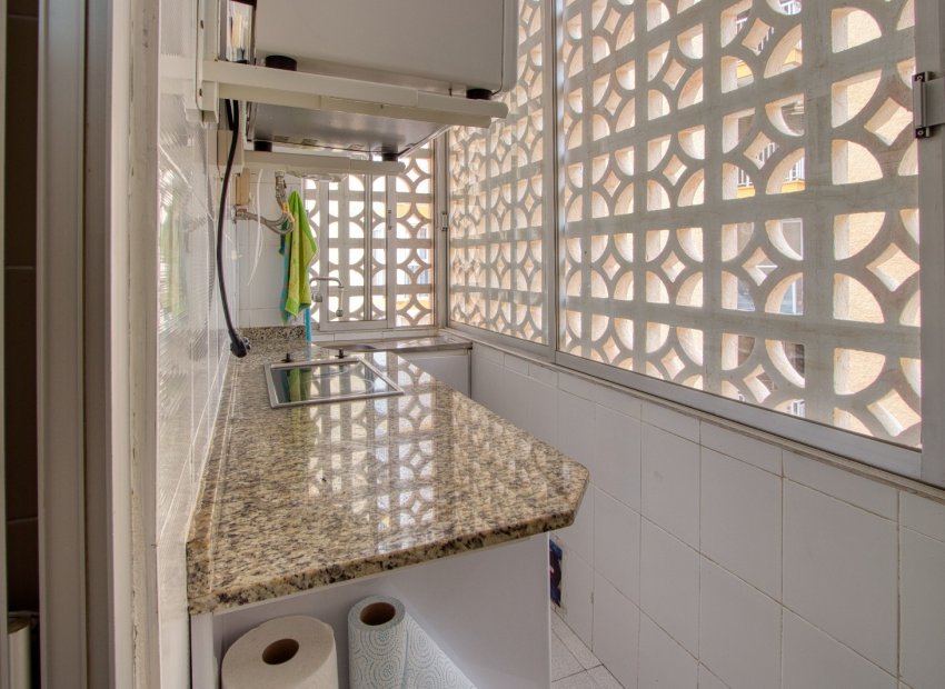 Resale - Apartment / flat - Torrevieia - Playa del Cura