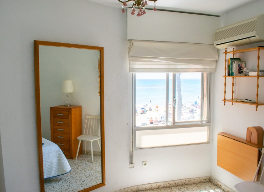 Resale - Apartment / flat - Torrevieia - Playa del Cura