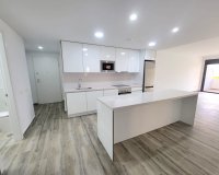 Resale - Apartment / flat - Torrevieia - Playa del Cura