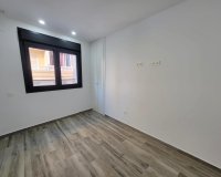 Resale - Apartment / flat - Torrevieia - Playa del Cura