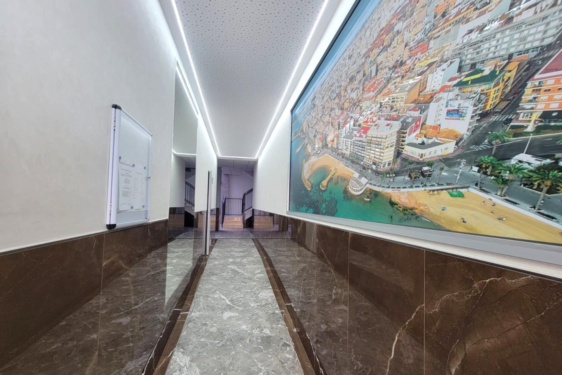 Resale - Apartment / flat - Torrevieia - Playa del Cura