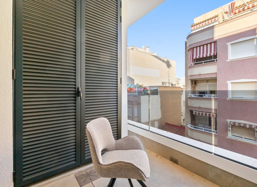 Resale - Apartment / flat - Torrevieia - Playa del Cura