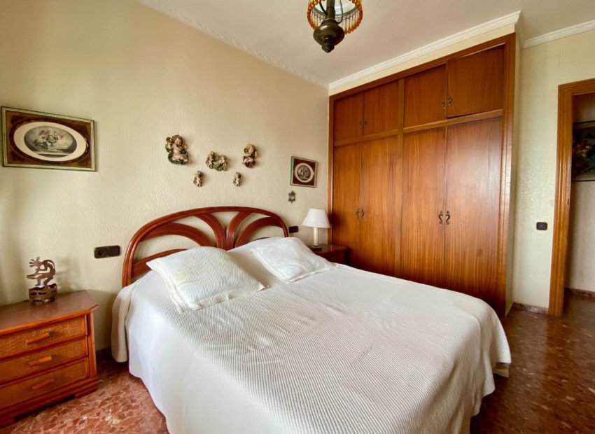 Resale - Apartment / flat - Torrevieia - Playa del Cura