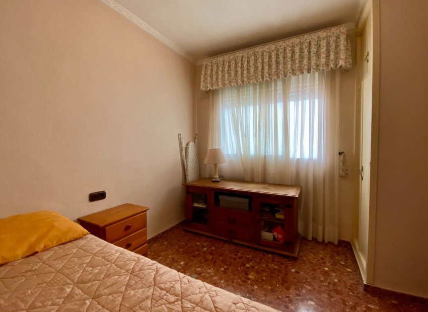 Resale - Apartment / flat - Torrevieia - Playa del Cura