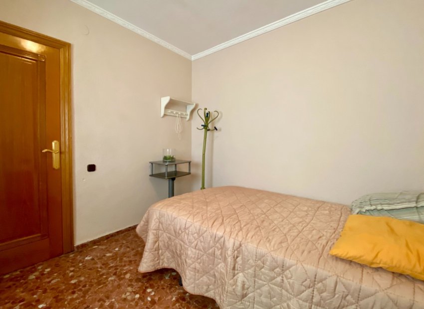 Resale - Apartment / flat - Torrevieia - Playa del Cura