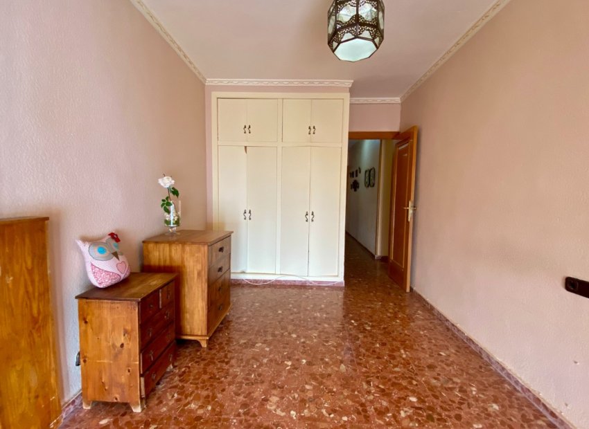 Resale - Apartment / flat - Torrevieia - Playa del Cura