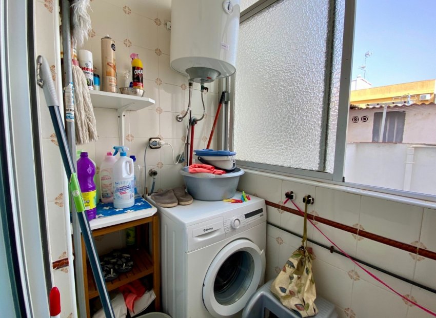 Resale - Apartment / flat - Torrevieia - Playa del Cura