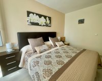 Resale - Apartment / flat - Torrevieia - Playa del Cura