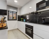 Resale - Apartment / flat - Torrevieia - Playa del Cura
