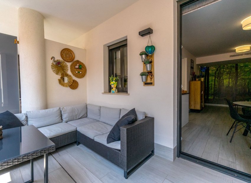 Resale - Apartment / flat - Torrevieia - Playa del Cura