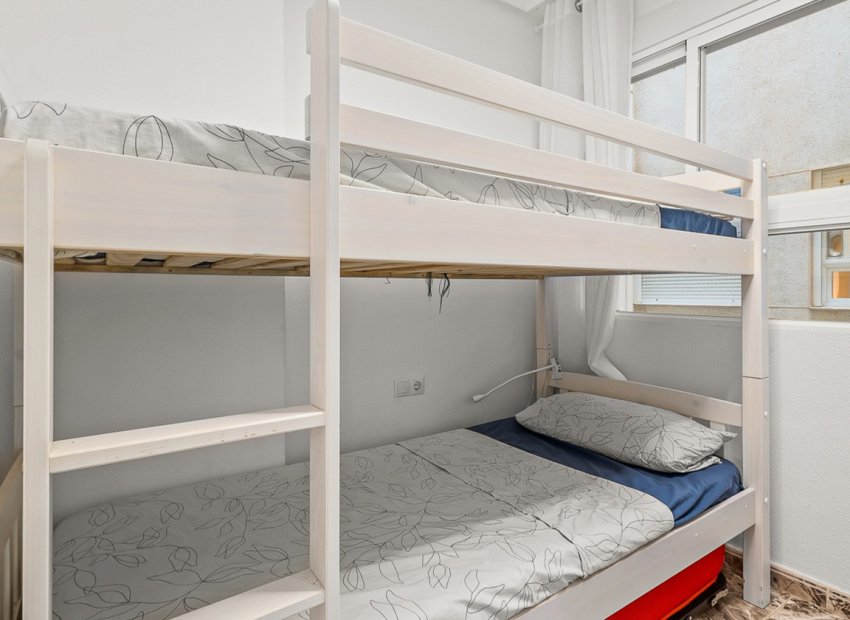 Resale - Apartment / flat - Torrevieia - Playa del Cura