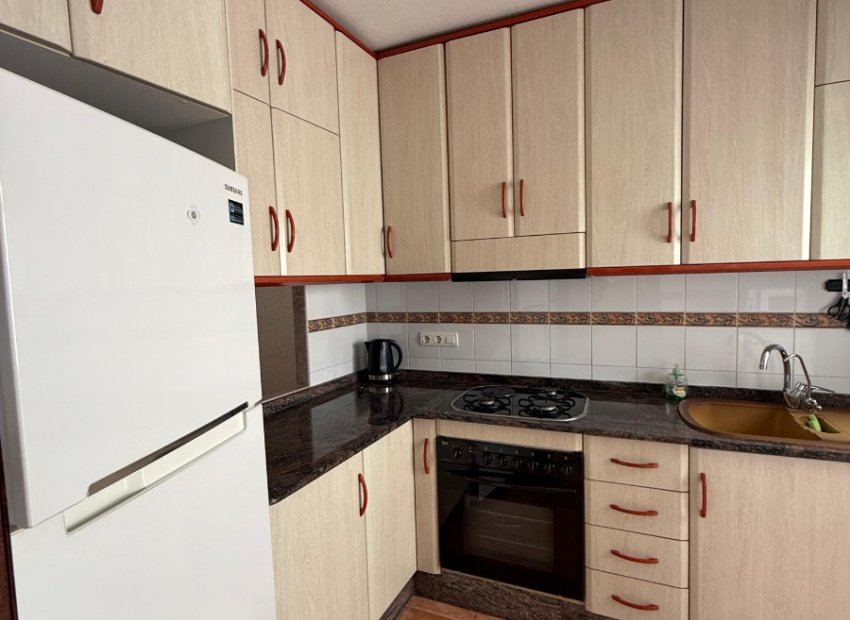 Resale - Apartment / flat - Torrevieia - Playa del Cura